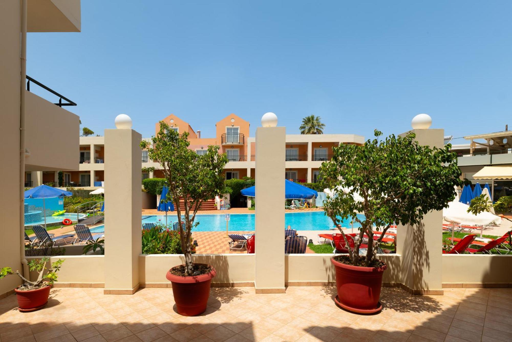 Pegasus Hotel Stalós Exterior foto